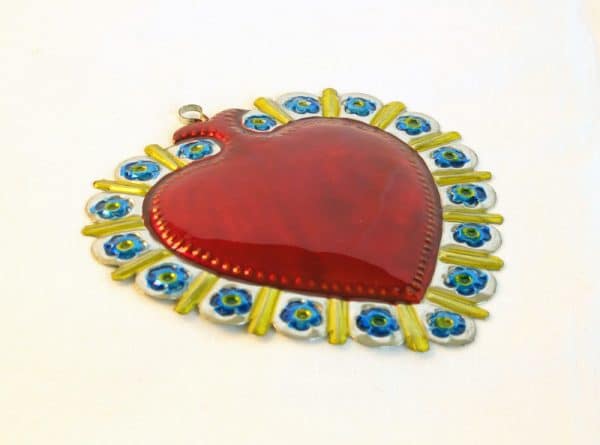 Heart with Blue Flowers Ornament, side view