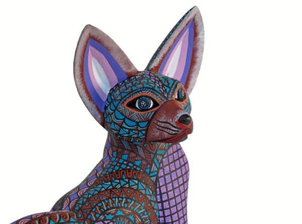 Chihuahua, Oaxaca Alebrije Carving, 7-inch long