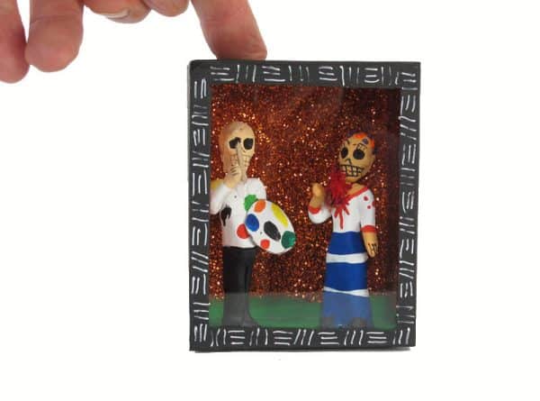 Artists Frida and Diego Diorama, front view