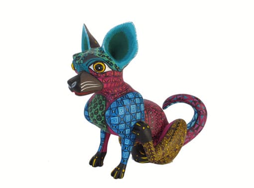 Chihuahua by Mario Castellanos, left side view