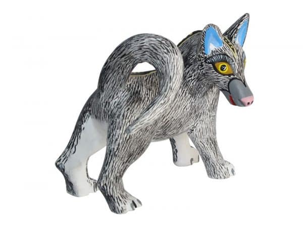 Akita, Japanese Hunting Dog, rear angle view