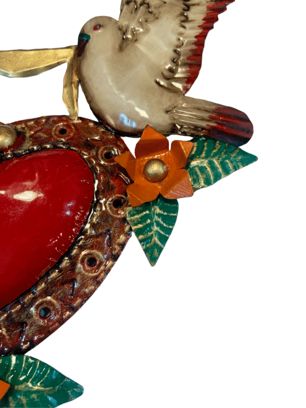 Red Heart And Doves Wall Plaque, flower detail